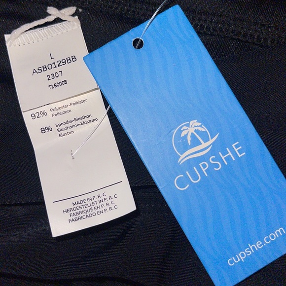 CUPSHE Women's Bikini Bottom Only Swimsuit Black High Waisted V Cut Large NWOT - Picture 9 of 9